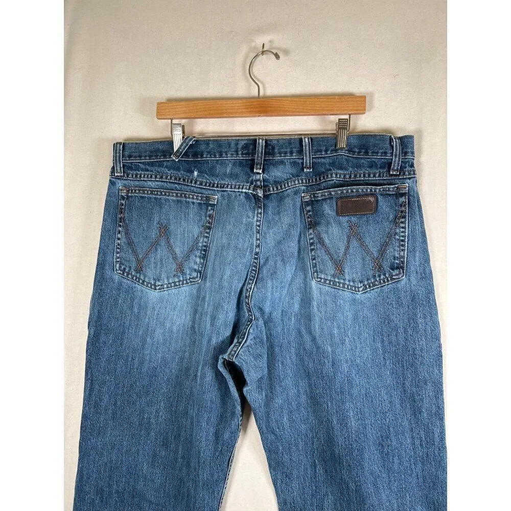 Wrangler Mens 01MWX 20X 01 Competition Jean River Wash‎ 40x32 Cowboy Distressed
